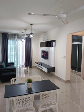 Newly Painted 3-Room Residence, Near IOI City Mall, UPM, UNITEN, IUKL
